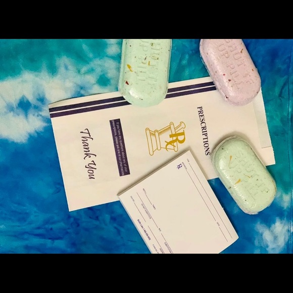 Pill Bath bombs 💊 - Picture 8 of 9